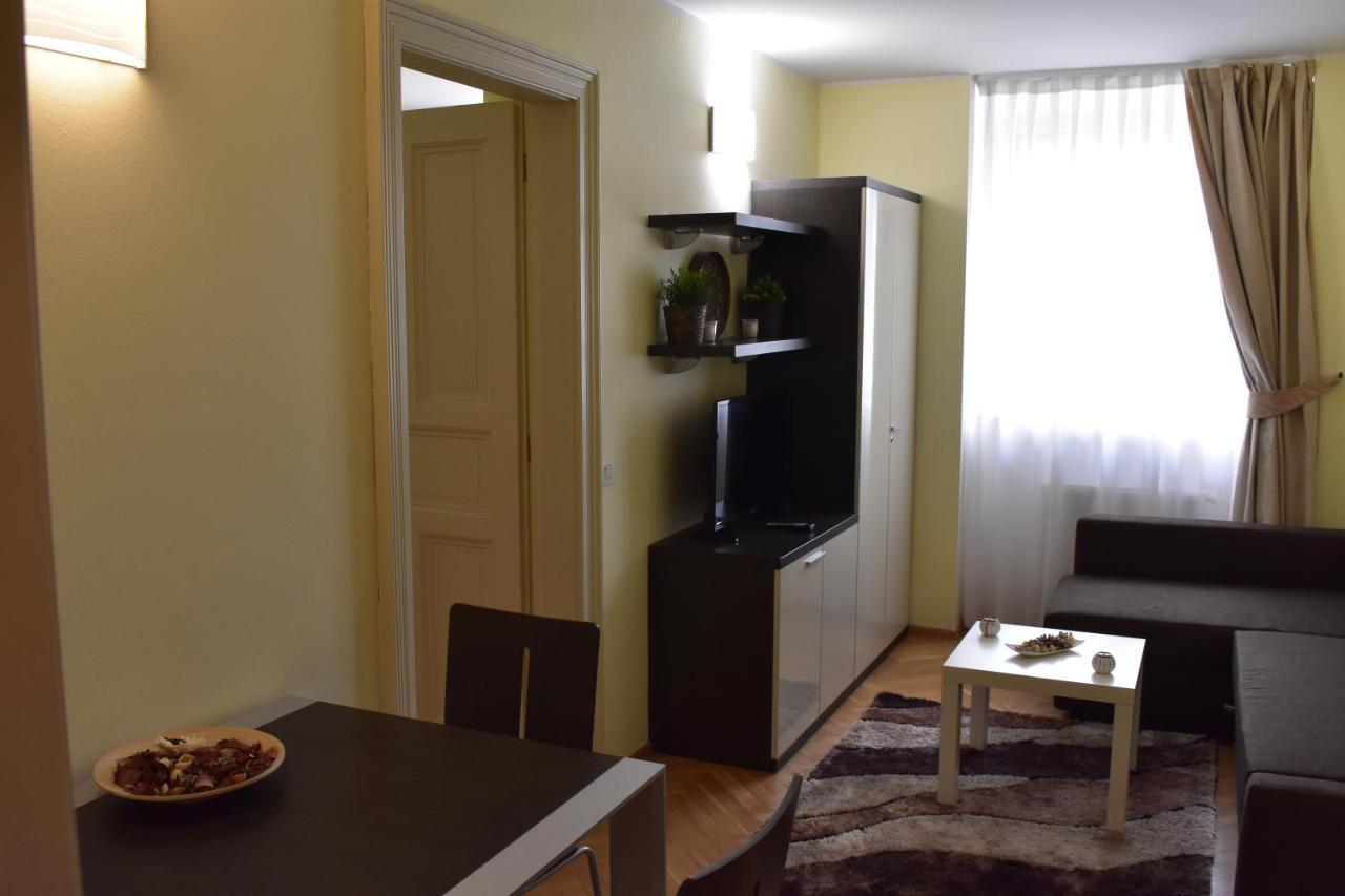 פראג Apartment Vikroria - Halkova 5 מראה חיצוני תמונה