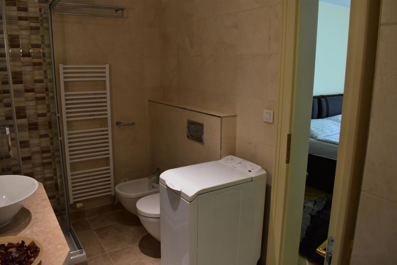 פראג Apartment Vikroria - Halkova 5 מראה חיצוני תמונה