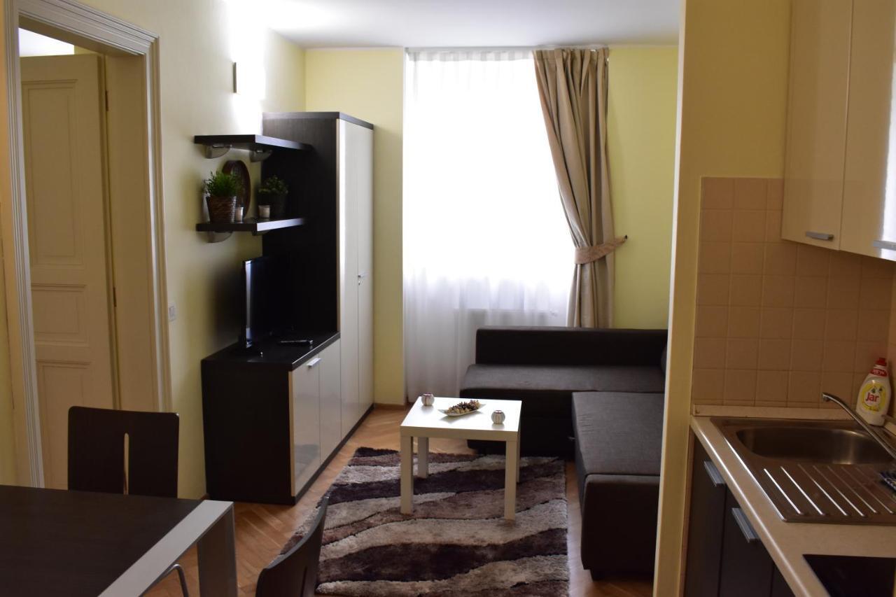 פראג Apartment Vikroria - Halkova 5 מראה חיצוני תמונה